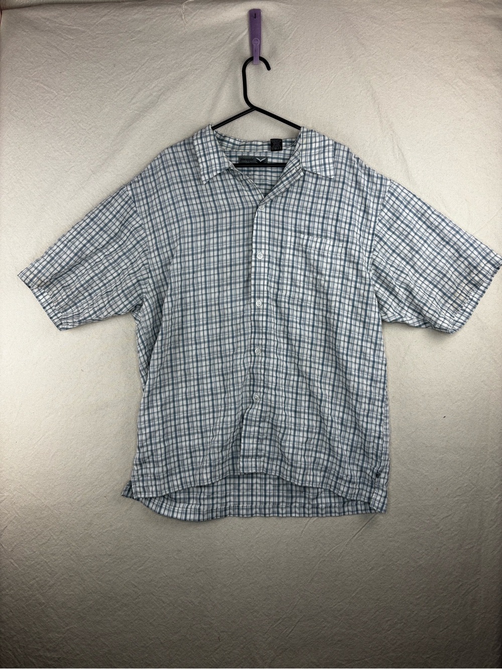 Pineapple connection men’s 2XL button up shirt